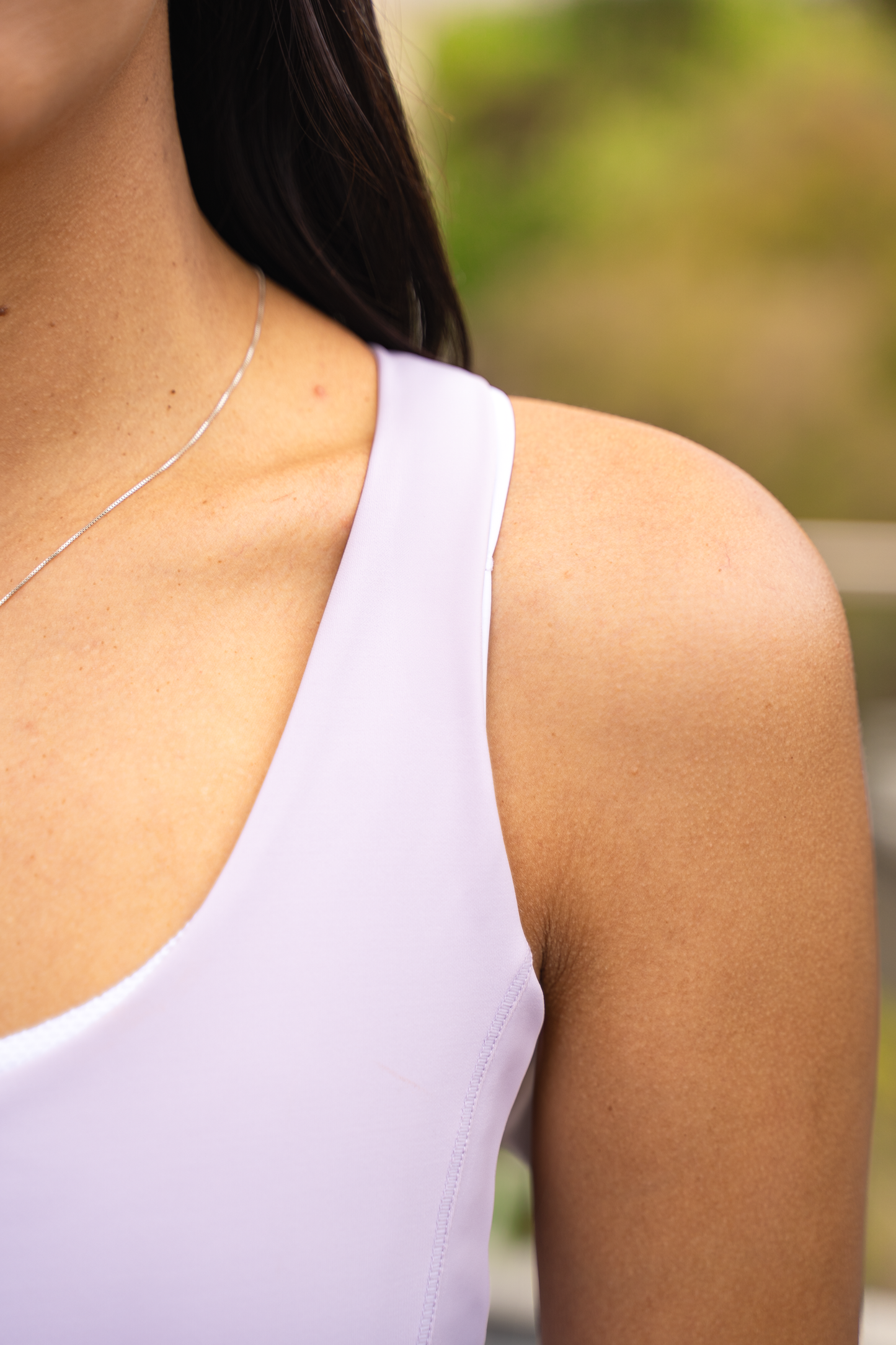 Top deportivo Full Coverage Plus Lila Hush