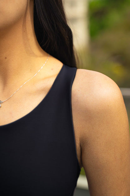 Brasier Deportivo Basic One Plus - Negro Pure