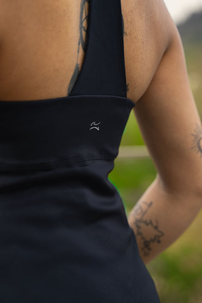 Top deportivo Full Coverage Negro Pure