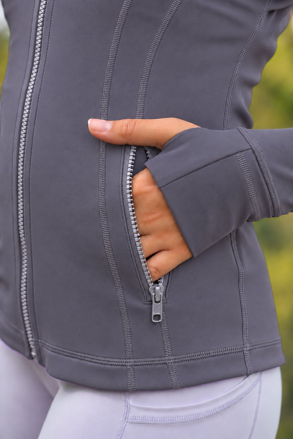 Detalle del bolsillo con cierre de Chaqueta Flexible Fit - Plomo Excalibur